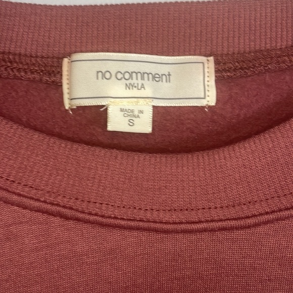 Red Sweatshirt, Size: S - Picture 2 of 3